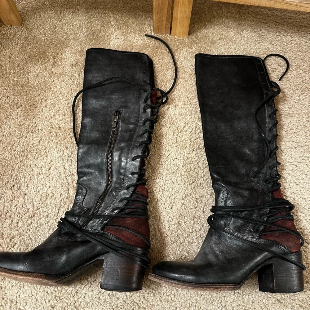 Freebird By Steven Coal Leather Woman Boots size 9